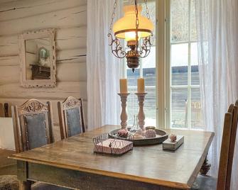 Beautiful Home In Gjøra With Wifi - Sunndalsora - Comedor