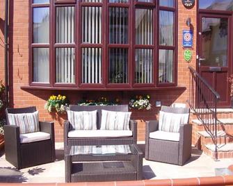 Langtrys - Blackpool - Patio