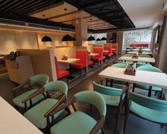 Hotel Surya Grand - Siliguri - Restaurant