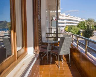 Vives Ref 9002 - Cala Bona - Balcony