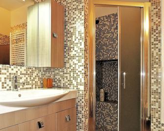 Oikia Vacanze Diso Giulia - Diso - Bathroom