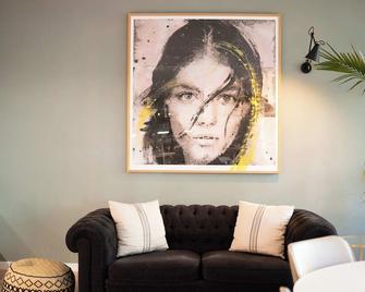 Tres Torres Atiram Hotel - Barcelona - Living room