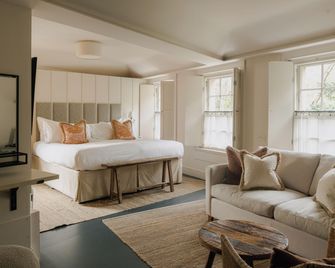 No 15 by GuestHouse, Bath - Bath - Bedroom