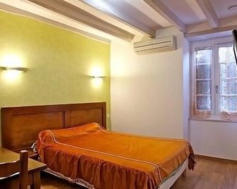 Auberge Etchoinia - Lasa - Habitación