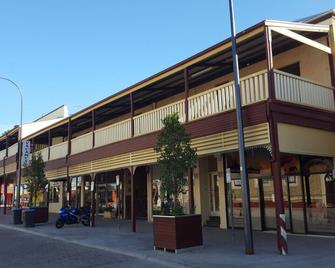 Balcony On Sixth Lodge - Murray Bridge - Gebäude
