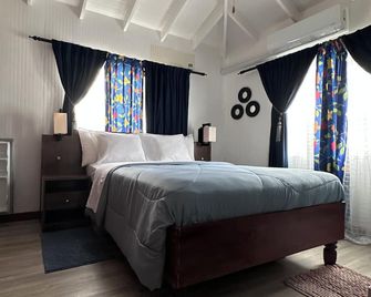 Eko Cozy Guest House - Saint John's
