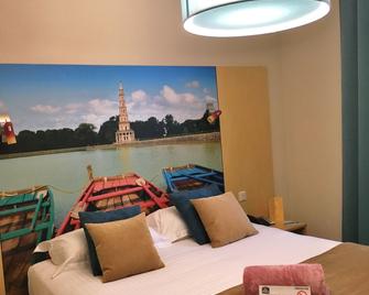 Best Western Le Vinci Loire Valley - אמבויז - חדר שינה