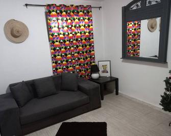Studio Expat Lac2 Great Location With Garden !!! - Tunis - Salon