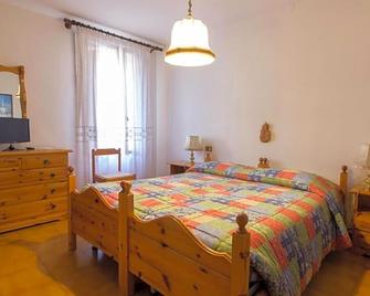 Hotel Alpi - Asiago - Asiago - Camera da letto