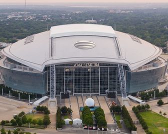 Soka Suites Dallas - Las Colinas - Irving