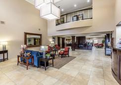 Comfort Suites Houston Iah Airport Beltway 8 71 9 2