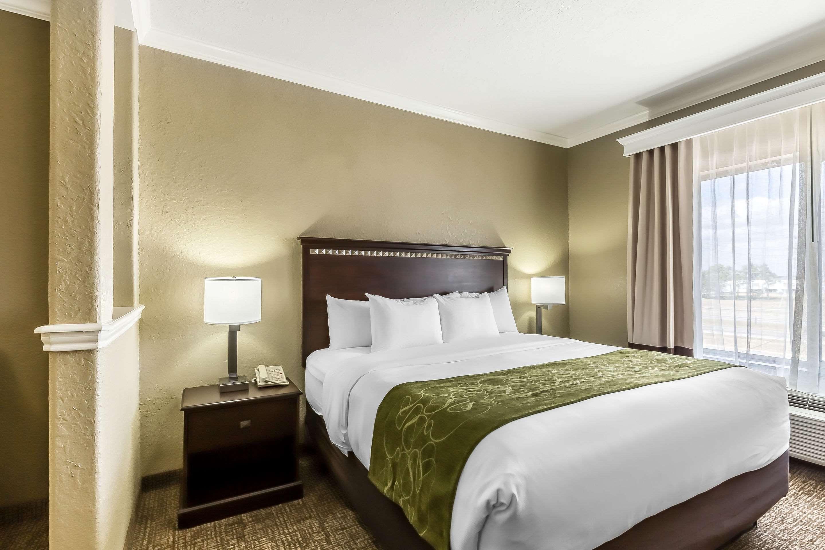 comfort suites houston iah airport beltway 8