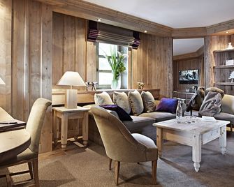 Hôtel Les Barmes De l'Ours - Val-d'Isere - Lounge