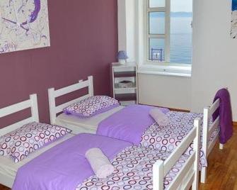 Fun Hostel - Rijeka - Bedroom