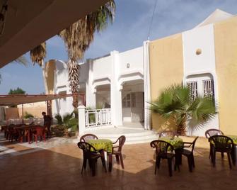Auberge Triskell - Nouakchott - פטיו