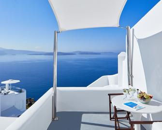 Canaves Sunday - Oia - Balkong