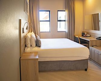 Regal Inn Hotel Midrand - Midrand - Slaapkamer