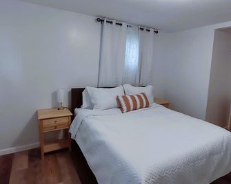 Entire House in Twinsburg - Twinsburg - Bedroom