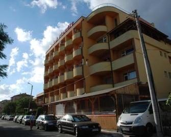 Plovdiv Hotel - Primorsko - Building