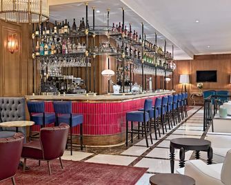 H10 Villa De La Reina - מדריד - בר