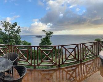 Jungle Bay Dominica - Soufrière - Balcony