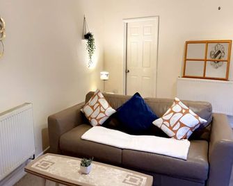 Impeccable 1-bed, Sleeps 2, Free Parking - Darrington - Sala de estar