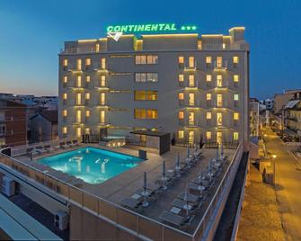 Hotel & Residence Continental - גביצ'ה מארה - בניין