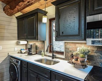 Starry Nights, World so Bright - Buena Vista - Cocina