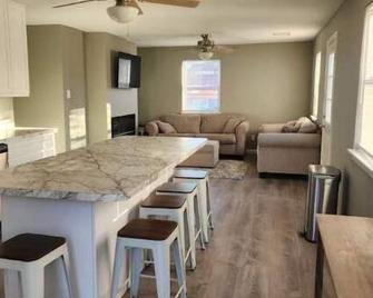 Rafton 2 Home - Grafton - Comedor