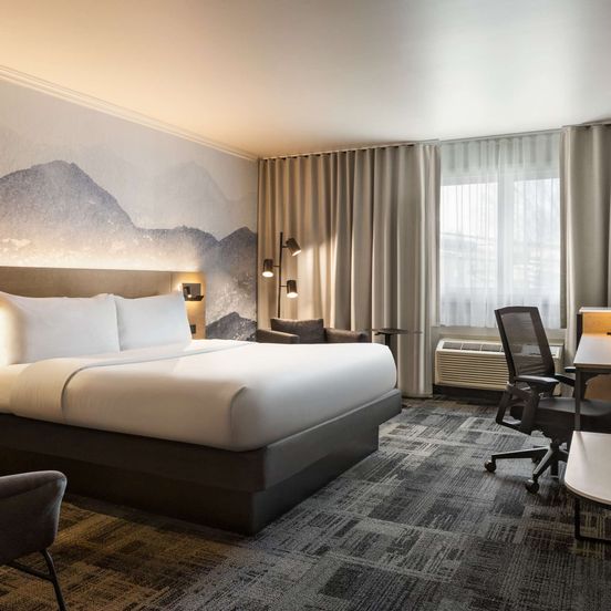 Bedroom view of Best Western Plus City Centre/Centre-Ville