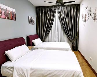 Rayisa 218 Macalister - George Town - Sypialnia