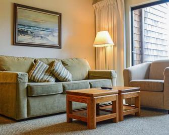 Surfcrest Resort - Copalis Beach - Living room
