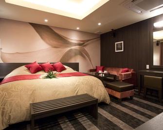 Hotel and Spa Lotus Modern (Adult Only) - קיוטו - חדר שינה