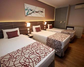 It Itabira Hotel - Itabira - Schlafzimmer