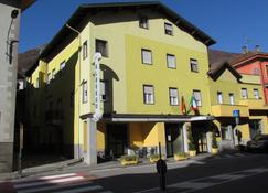 Hotel Emiliana - Villadossola - Edificio