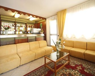 Hotel Devon - Cesenatico - Sala de estar