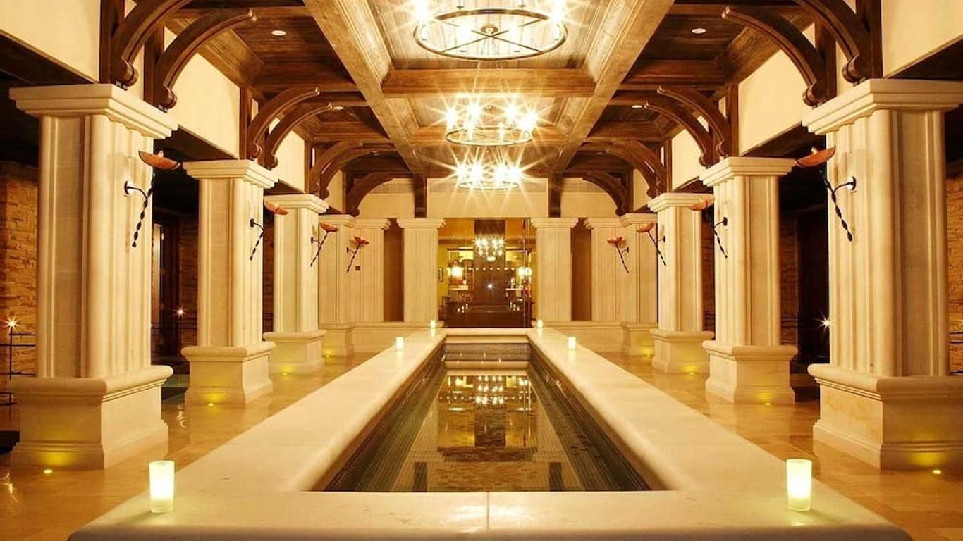 كيلرونان كاسل إستيت آند سبا