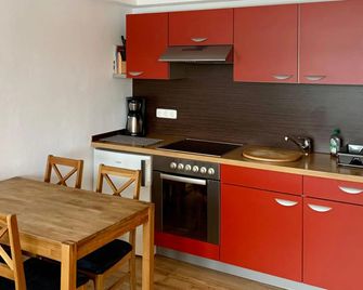 Ferienwohnung Familie Becher Klingenthal Aschberg - Klingenthal - Küche