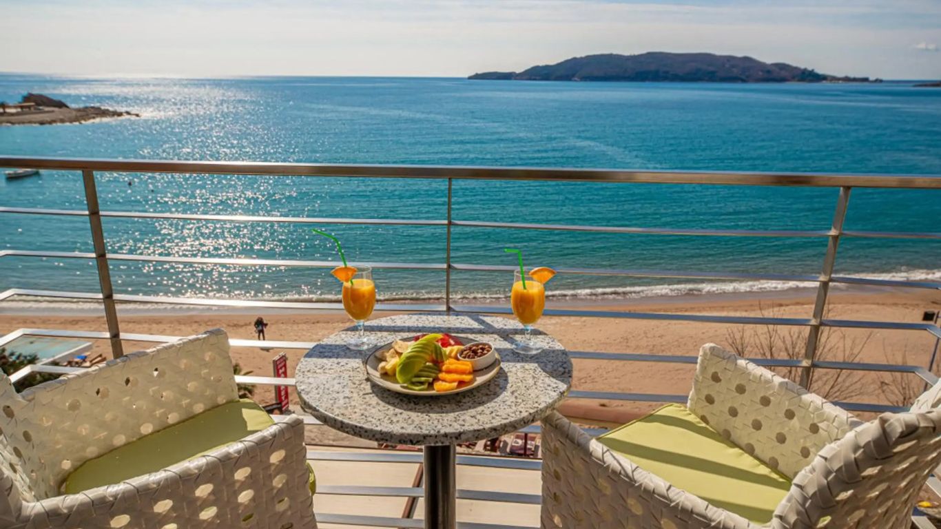 فندق أليكساندار رافايلوفيتسي