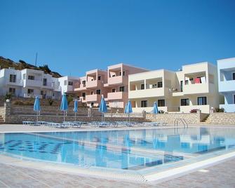 Diakonis - Karpathos - Pool