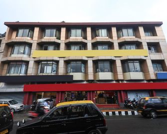 Hotel O Golden Peak - Shillong - Edificio