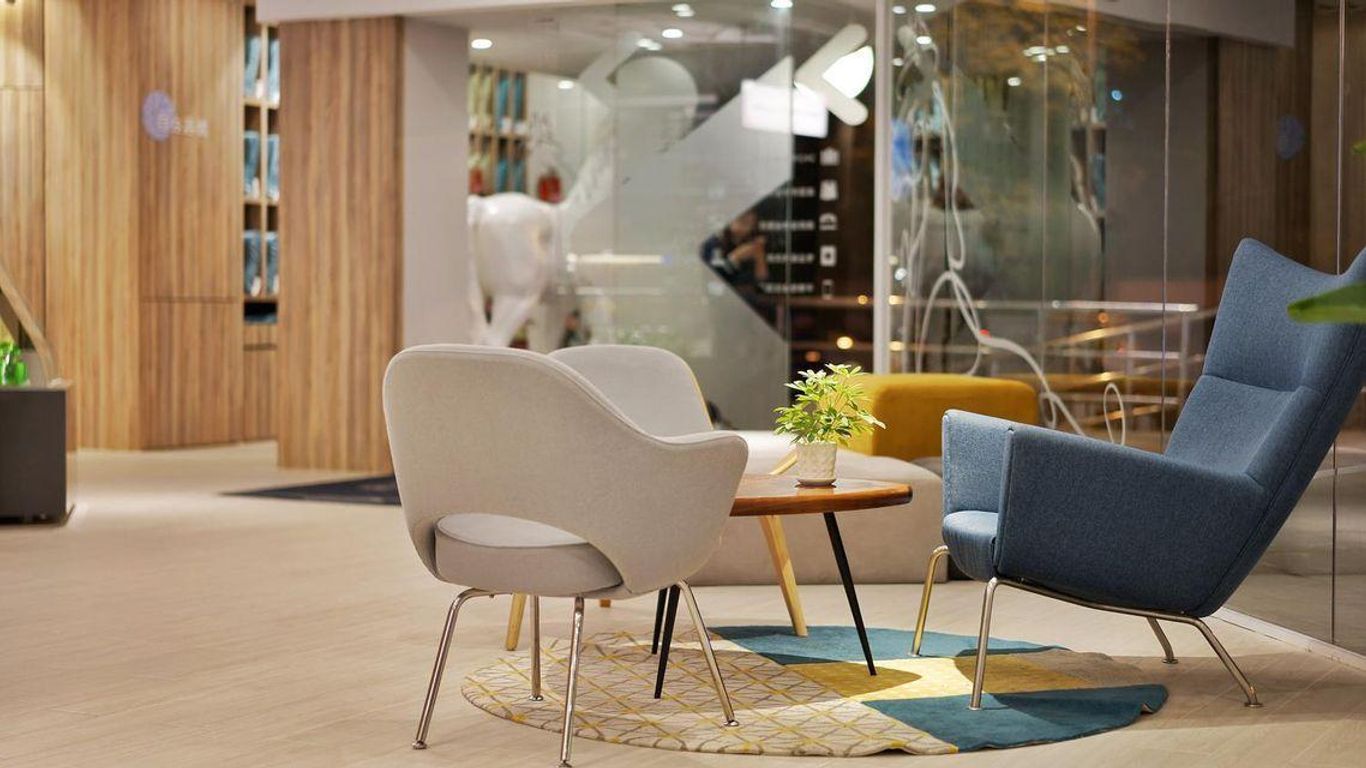 Hanting Hotel Shanghai South Xizang Road Branch