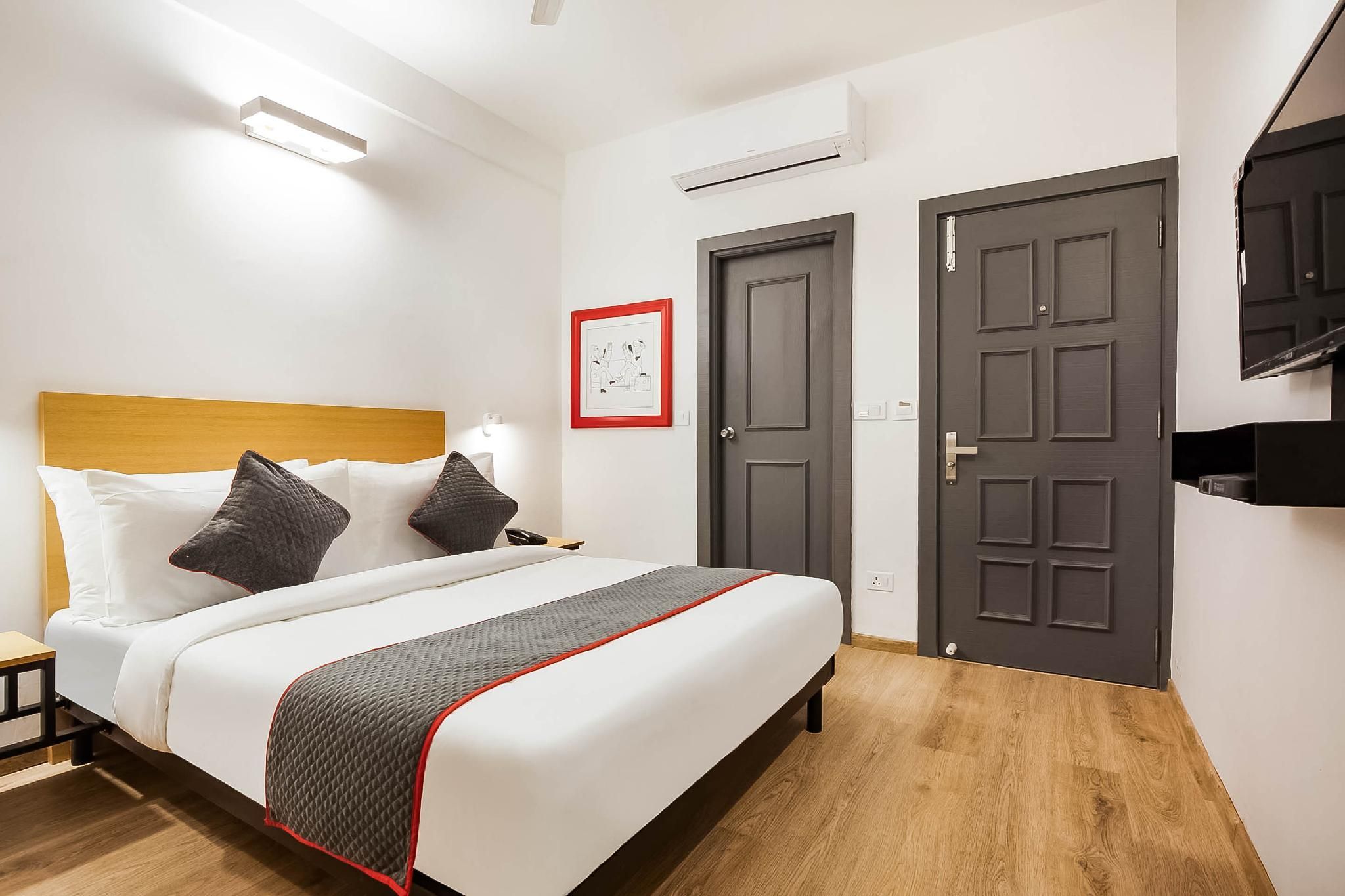 Super Townhouse Lords Regency - אינדור - חדר שינה