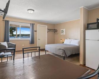 Fife Lake Lodge 2 Suites In One - Fife Lake - Habitación
