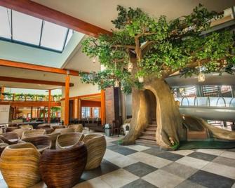 Hotel Besenova - Bešeňová - Lobby