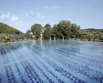 Residenza Sant'Anna del Volterraio - Portoferraio - Pool
