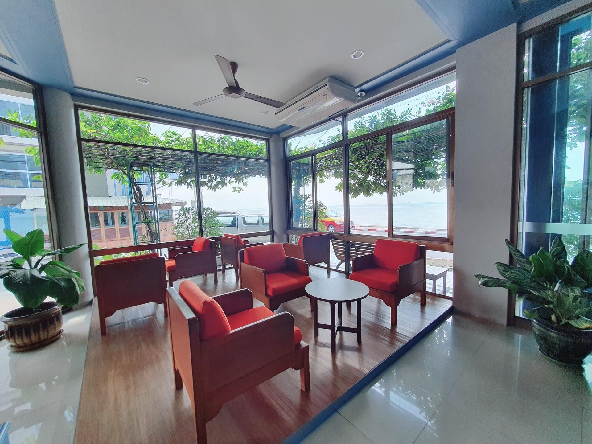 Win Hotel - קו סאמוי - טרקלין