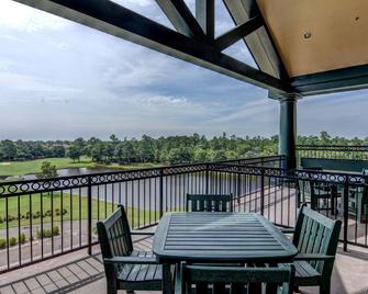 Cottages and Suites at River Landing - Wallace - Balcony