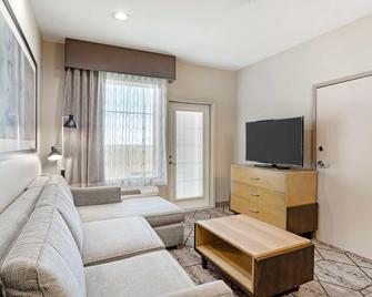 Best Western Plus Executive Residency IH-37 Corpus Christi - Corpus Christi - Living room