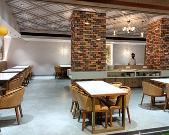 Hotel Bmd The Grand Bhilwara - Bhīlwāra - Restaurante